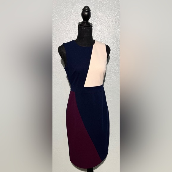 Vince Camuto Scuba Colorblock Dress - Picture 2 of 5